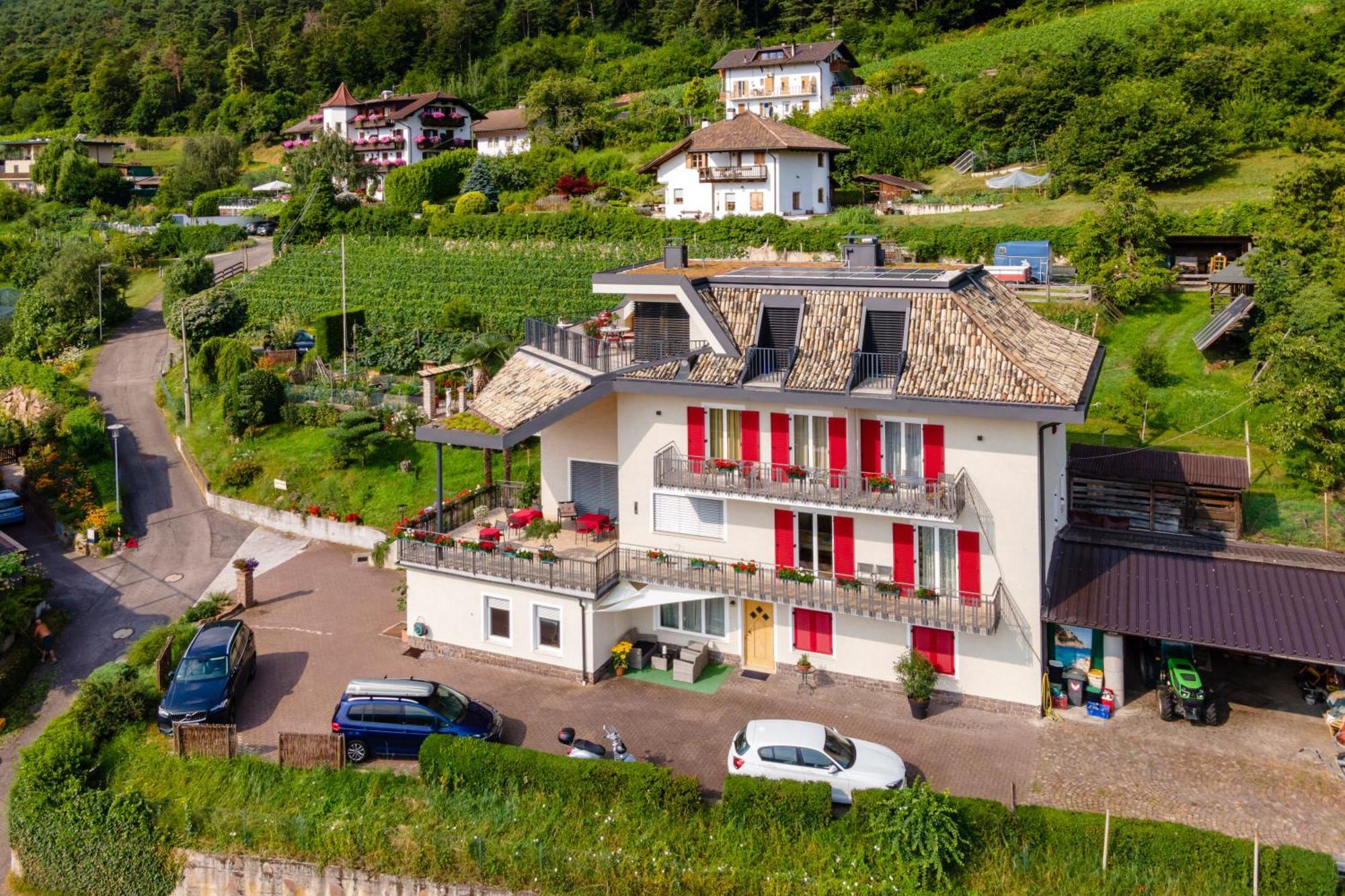 Haus Tirol Apartment Caldaro Exterior foto
